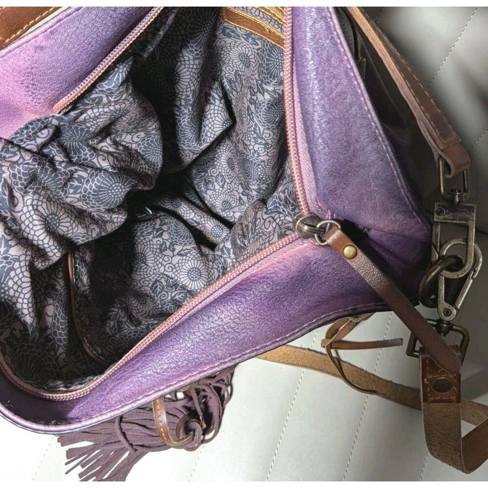 Free People Purse Boho Purple Brown Leather Shoulder Bag Adjus Straps Tassels - Picture 5 of 6